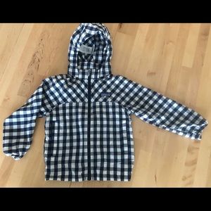 Patagonia light weight jacket / blue & white 3T 🌷